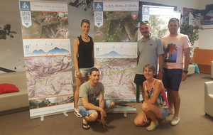 Avant le retrait des dossards.